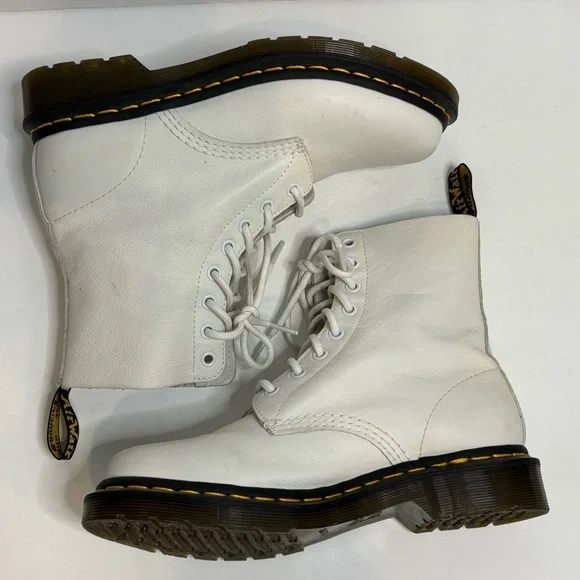 Dr. Martens White Virginia Leather 1460 Pascal Lace Up Combat Boots 8 - Picture 6 of 11